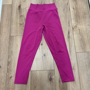 Ptula Taylor Leggings 23” Lipstick